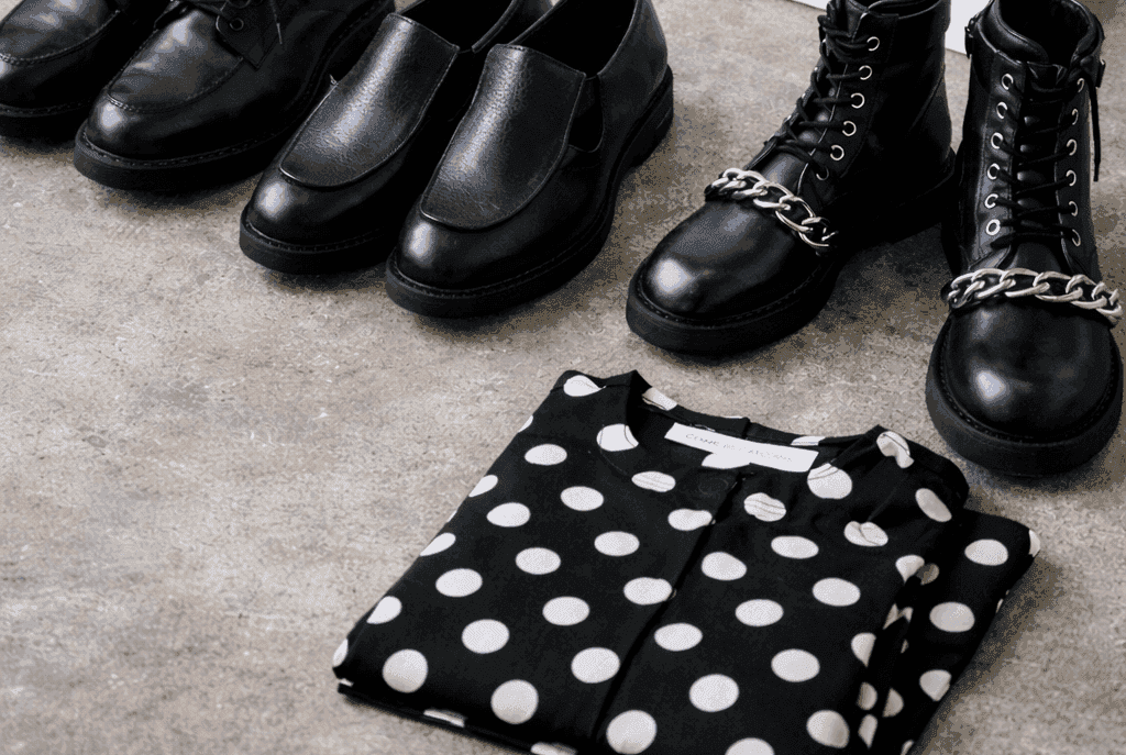 川久保玲とコム・デ・ギャルソン：「服とは何か」を問い続けた50年